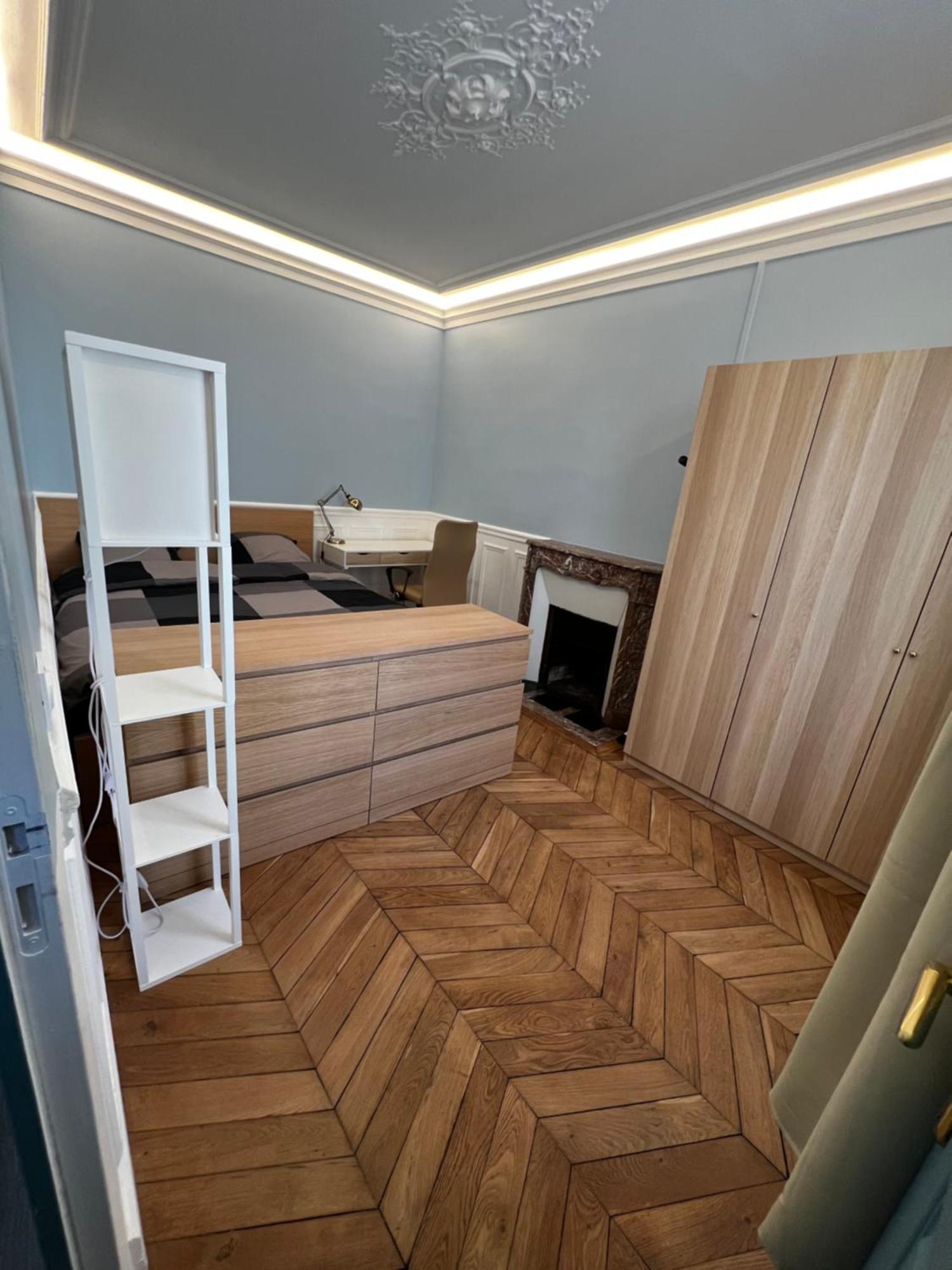 Sweet-cosy Place Near Republique *