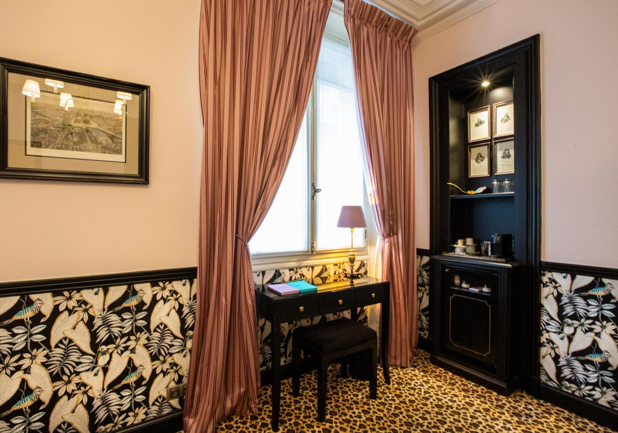 West-end Paris