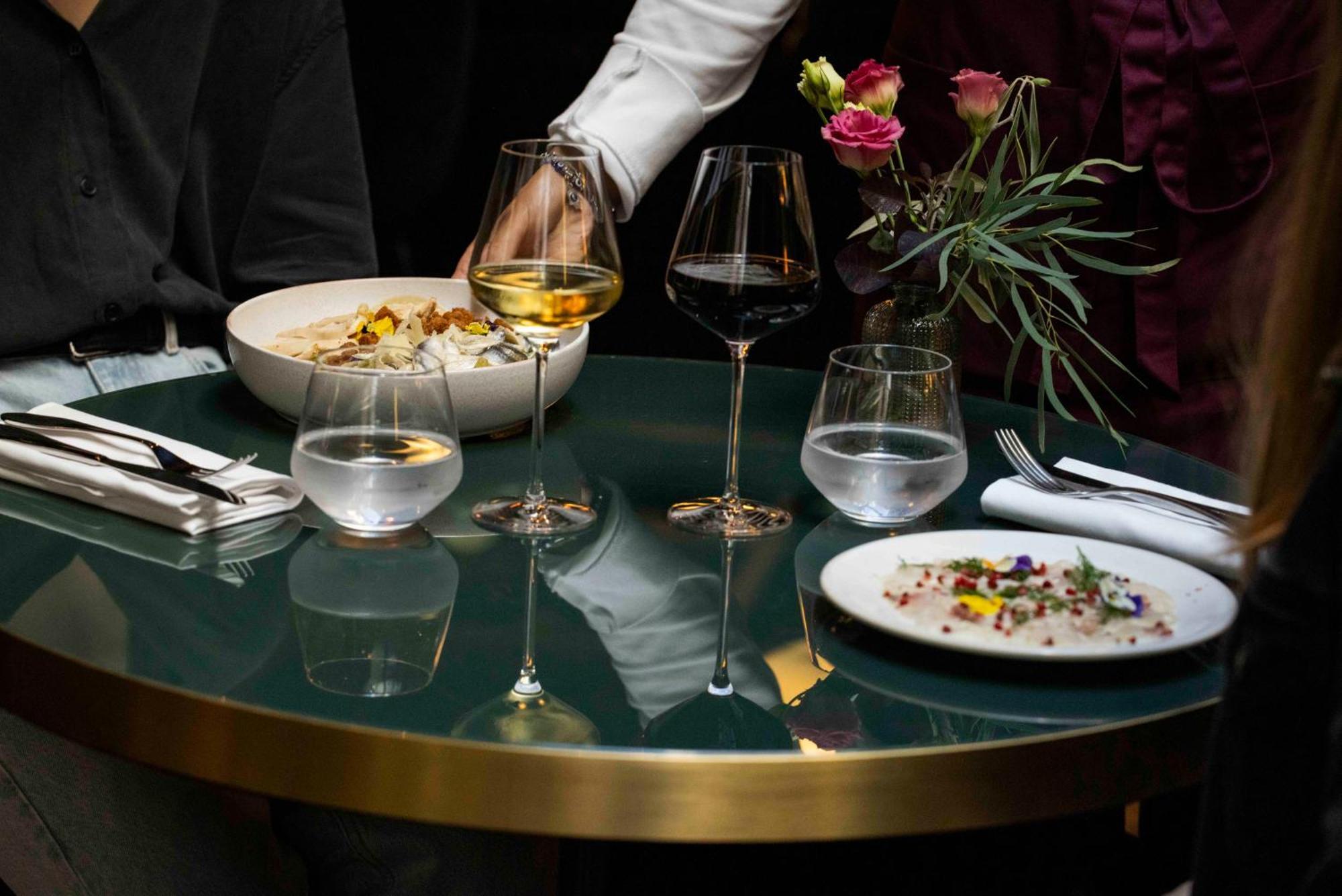 Le Roch & Hotel Paris