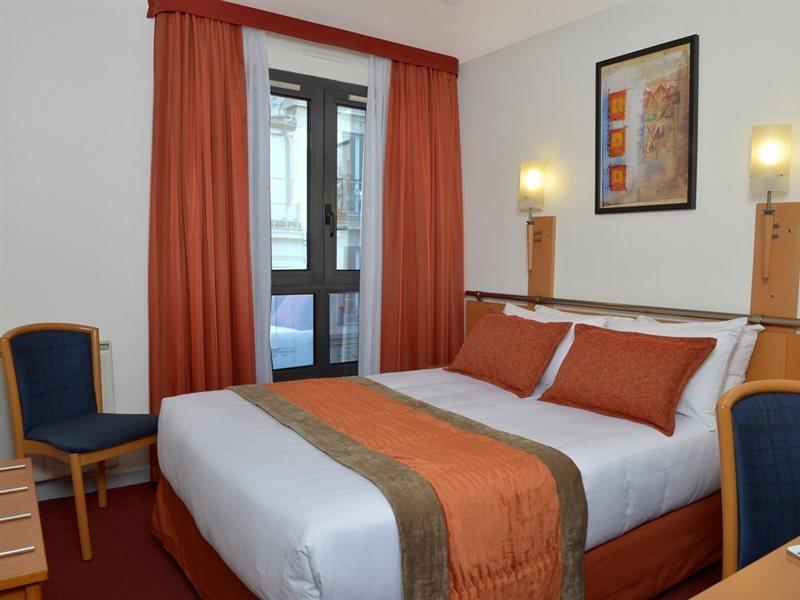 Hotel Opera Cadet