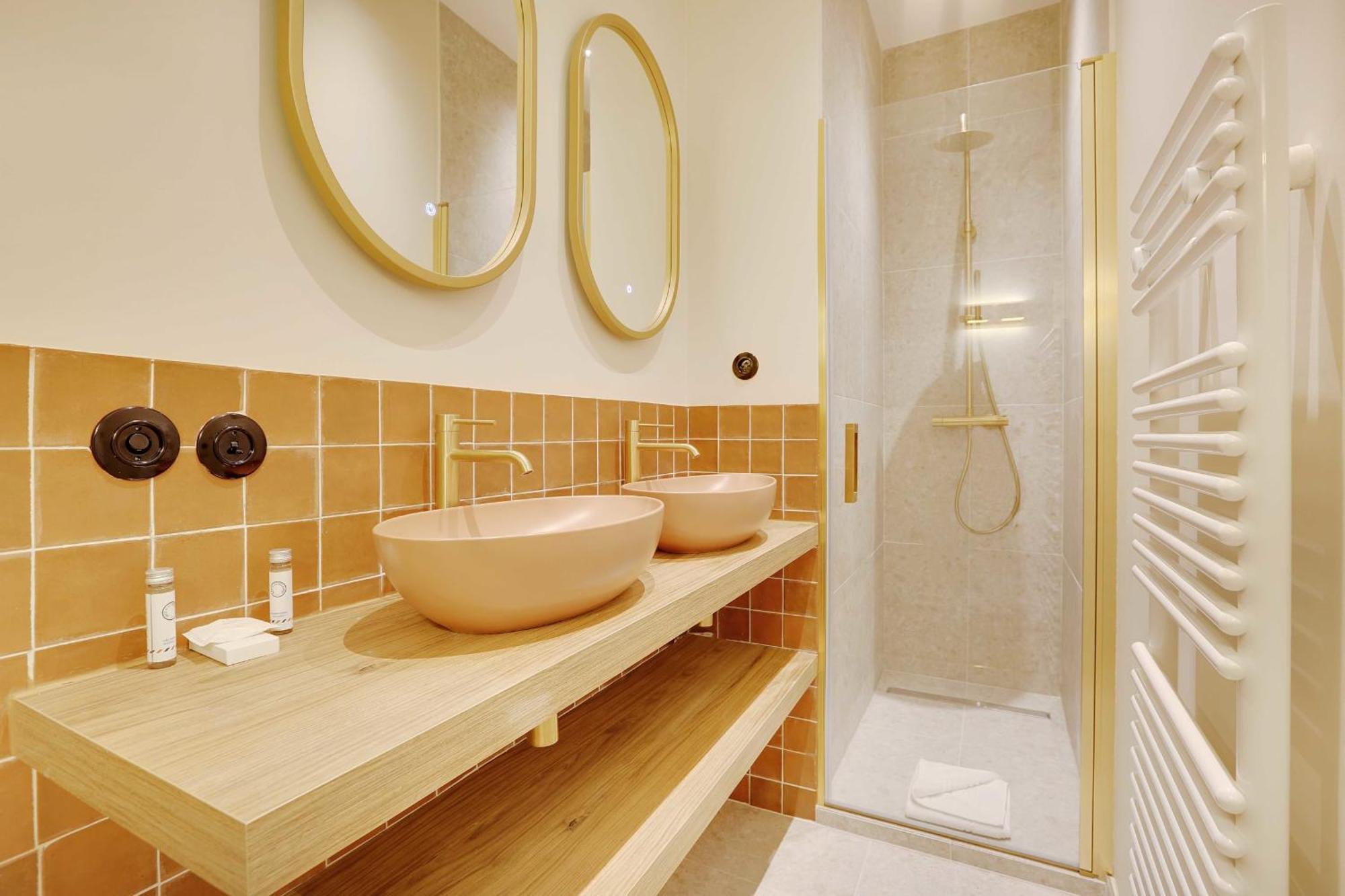 Charming -2br-6p- Montmartre Appartamento Parigi