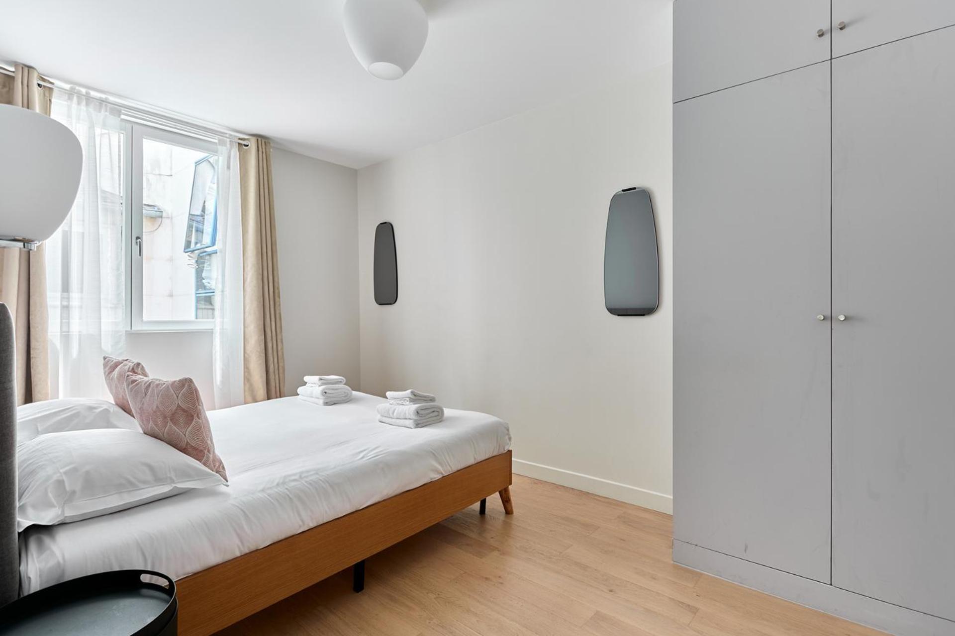 Porte Maillot Arc De Triomphe By Studio Prestige Parigi