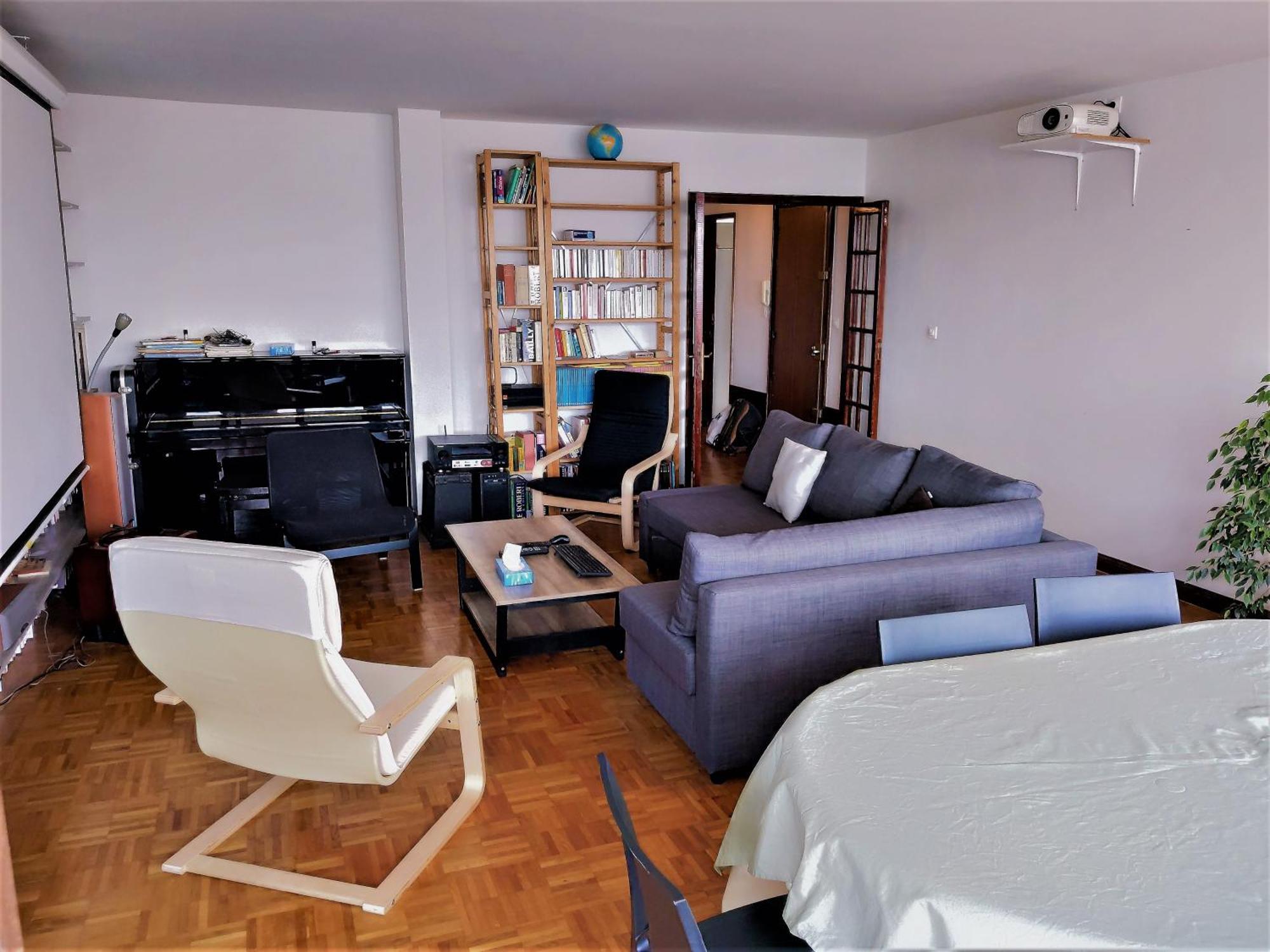 3 Pieces 75 M2 Balcon Cuisine Separee Apartment