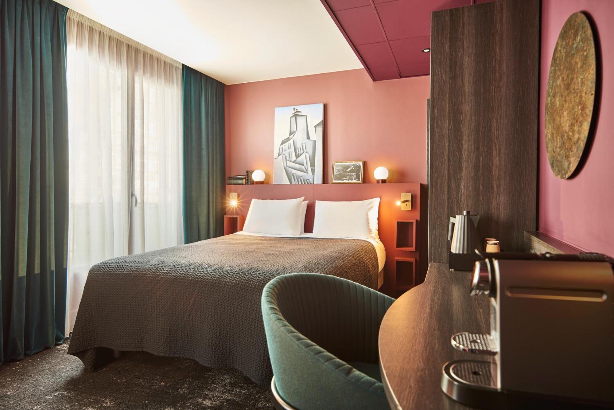 Mercure Tour Eiffel Pont Mirabeau Hotel Parigi