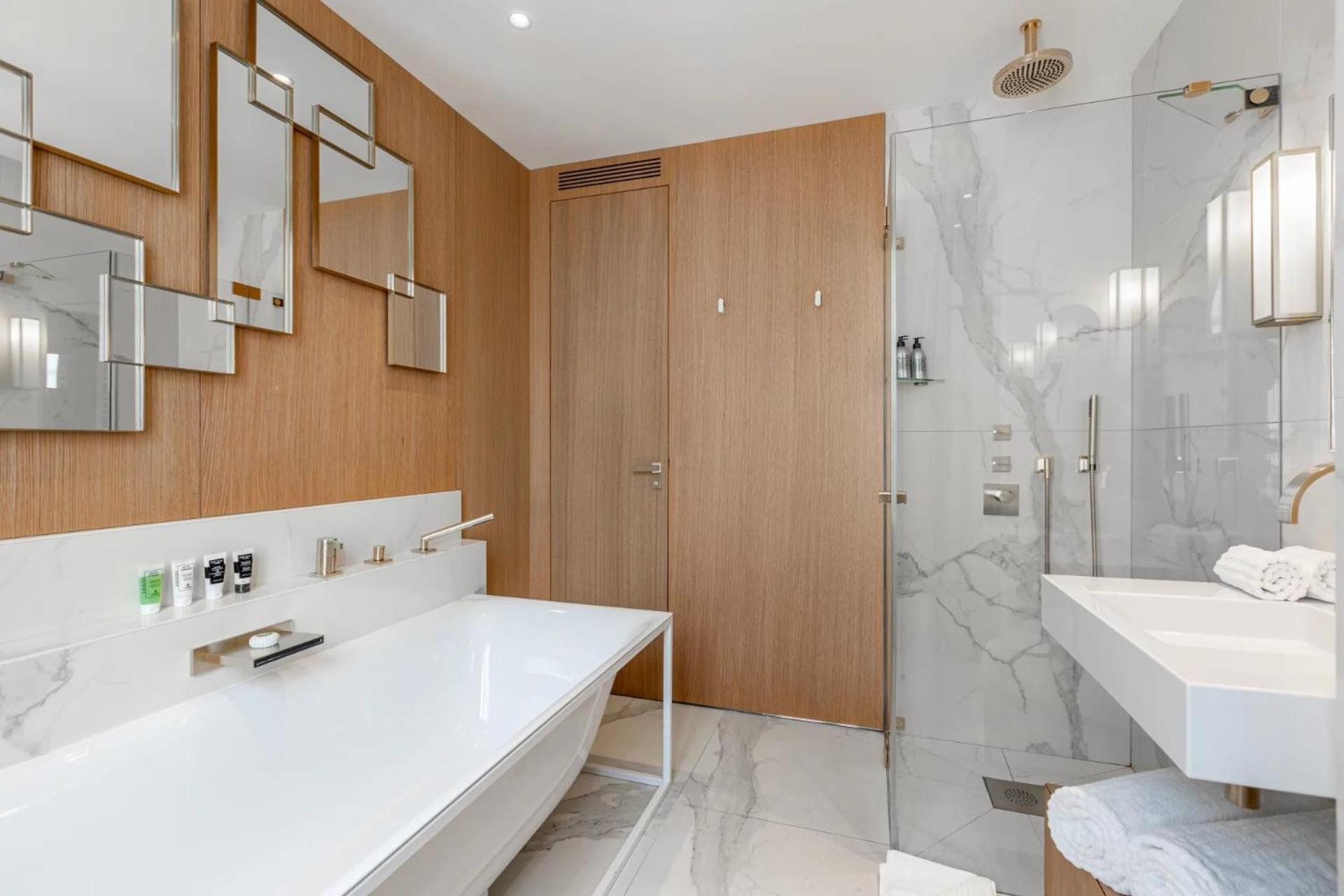 Casa vacanze Maison Labruyere - Serviced Mansion Saint Germain *