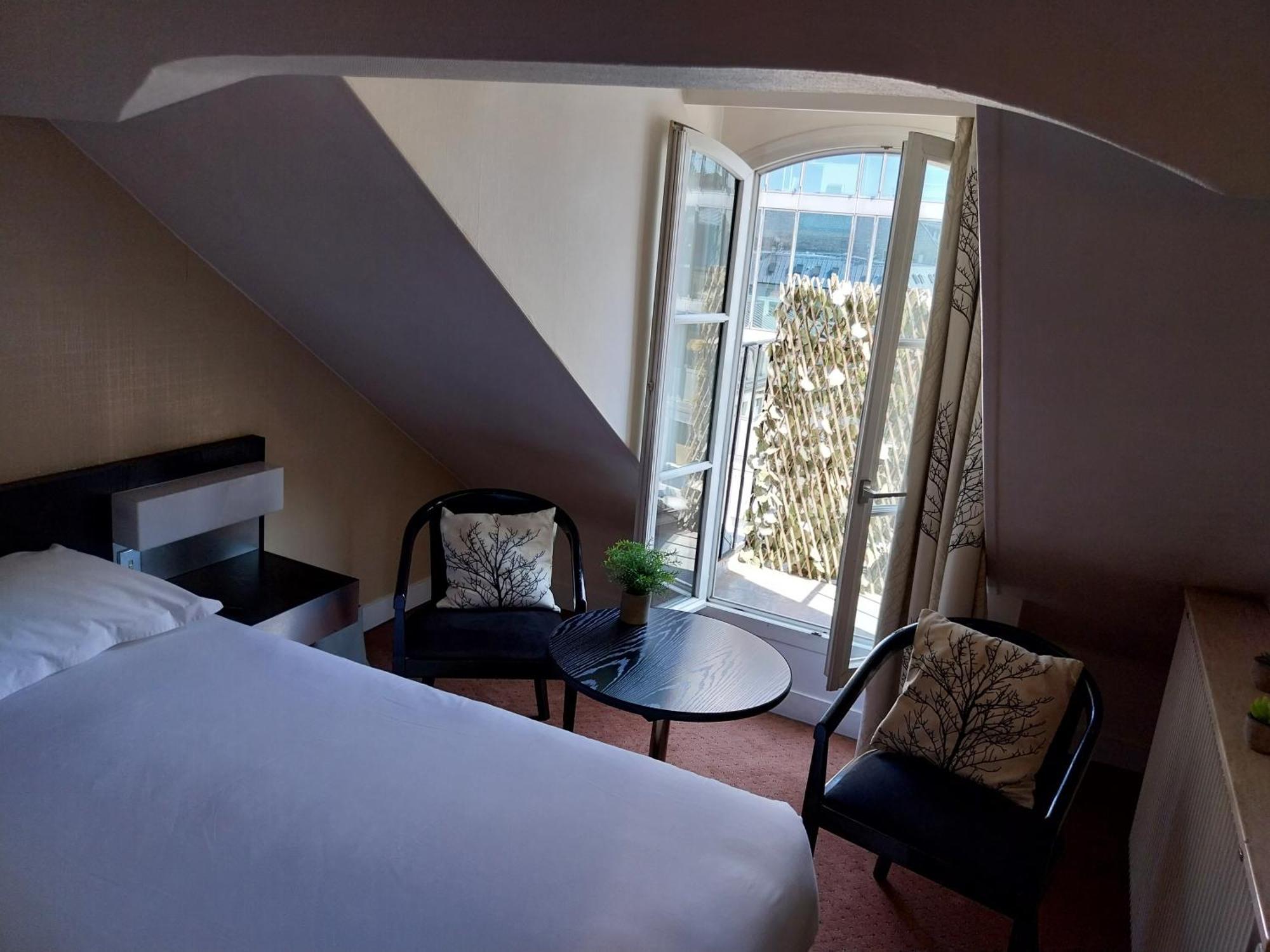 Alison Hotel 3*