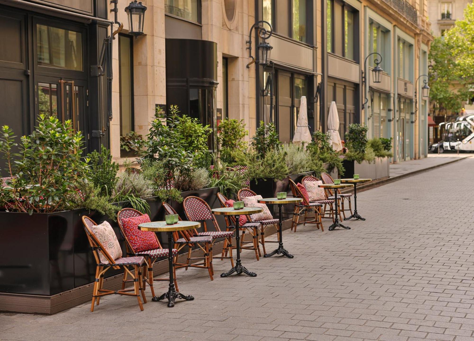 Indigo - Opera By Ihg Hotel 4*