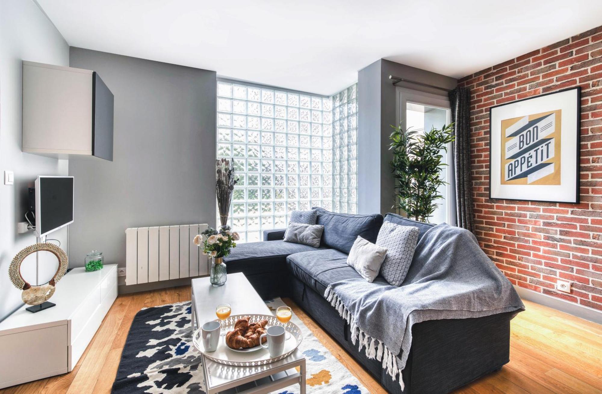 - Buttes Chaumont's Park -entire Flats Apartment Paris
