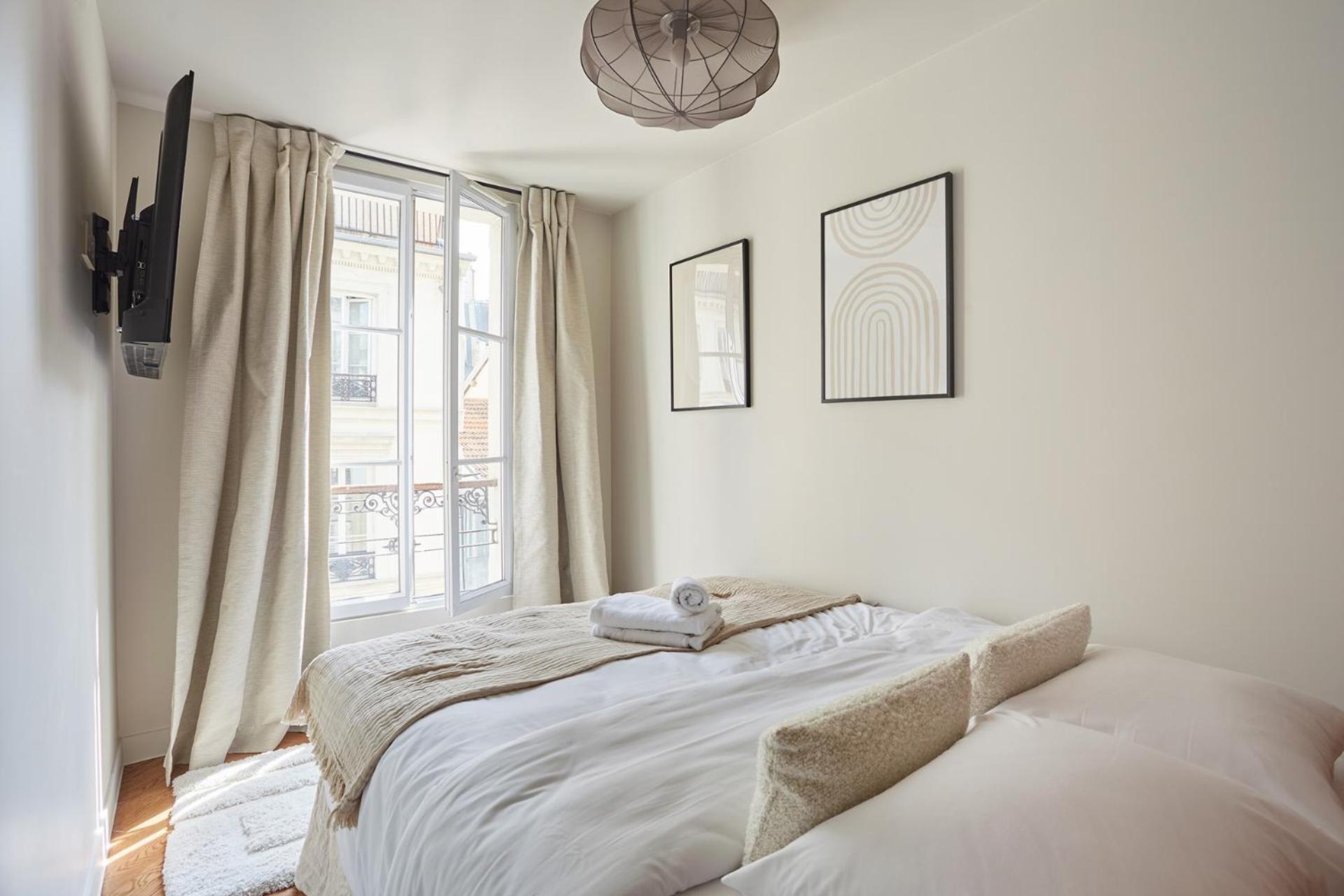Centre De By Prestige Parigi