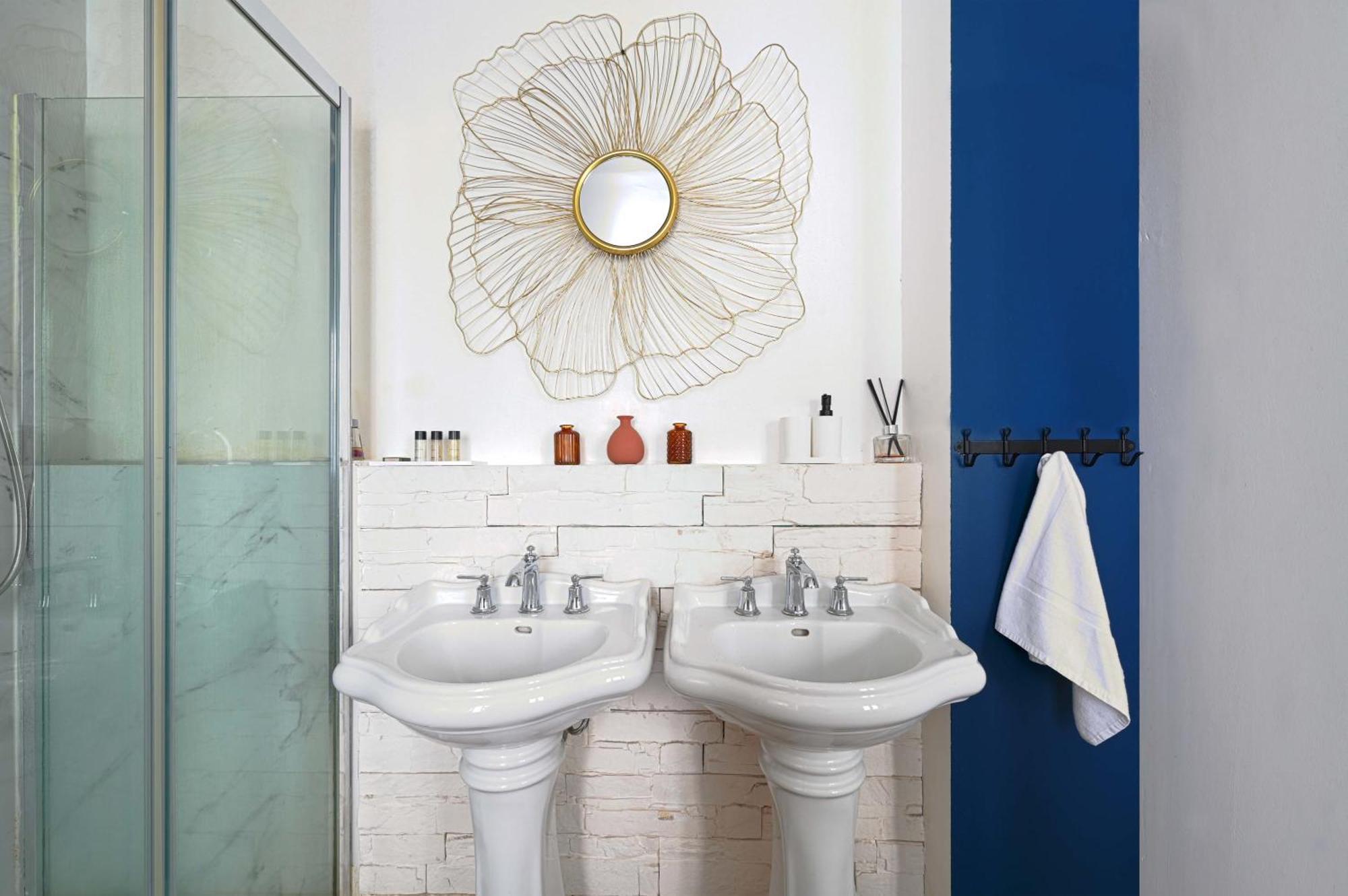Super Location Meets Charming Studio -ecole Militaries Champ De Mars - 7th Arrondisment Apartment