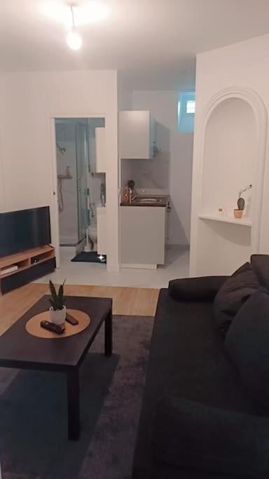 A Deux Pas Du Trocadero Apartment *