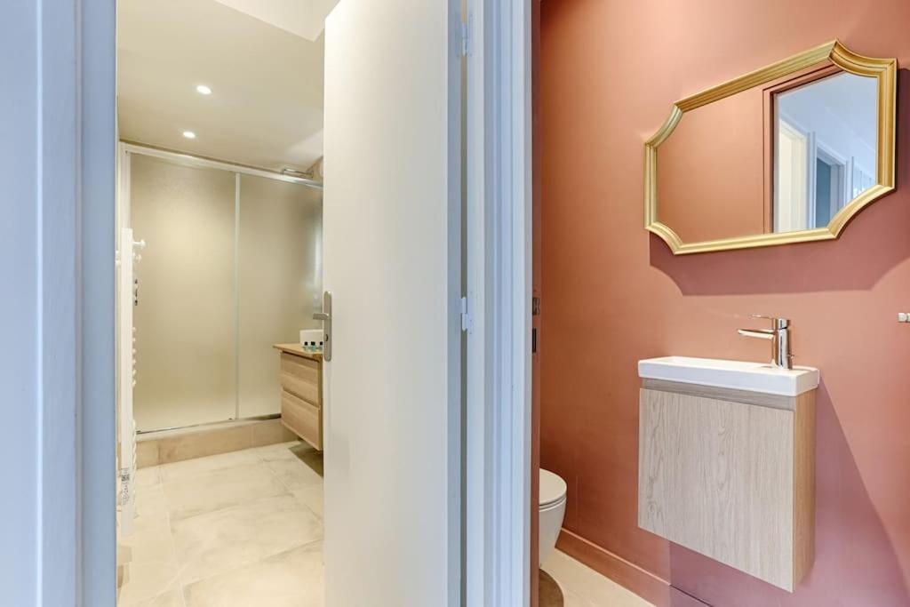 Appartamento Mykeypers - Chic & Elegant Flat 2br/6p- Republique Parigi