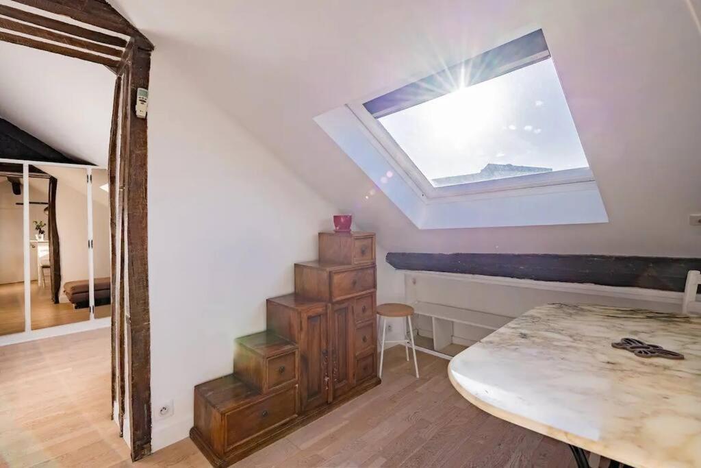 Amazing Location Only 3 Minutes From Luxembourg Gargens * Parigi