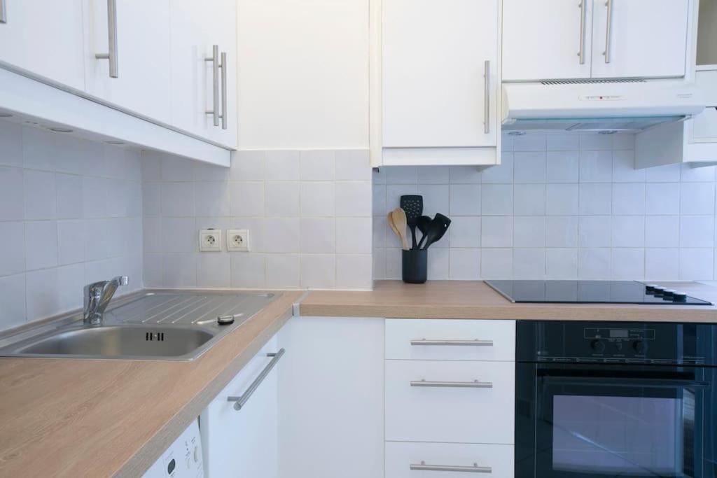 Skyline Parisian Flat - Exclusif Saint-honore Apartment