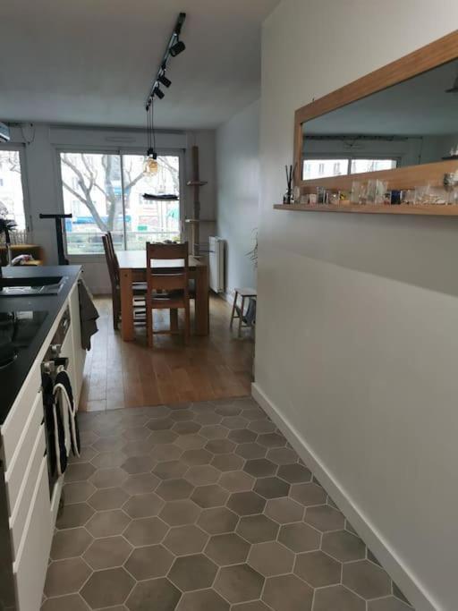 Superbe Calme A Republique Apartment *