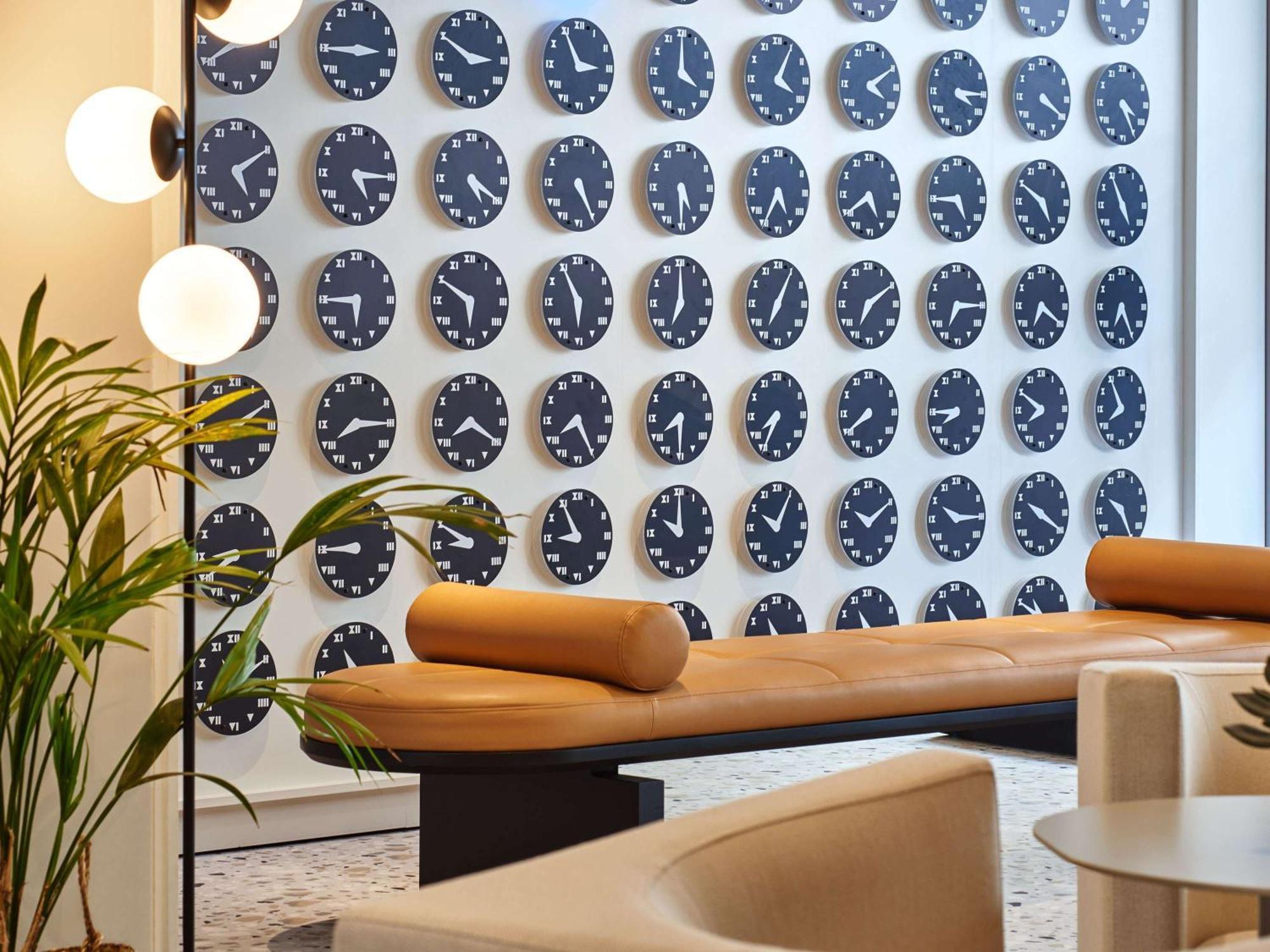 Mercure 15 Porte De Versailles Hotel 4*