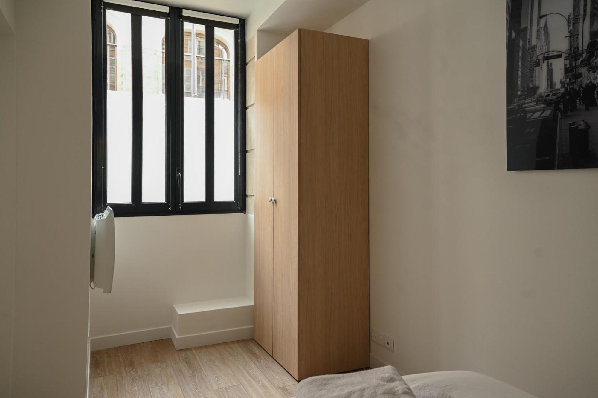 Loft 1 Bedroom Jardin Des Plantes Ac By Lcc Agency