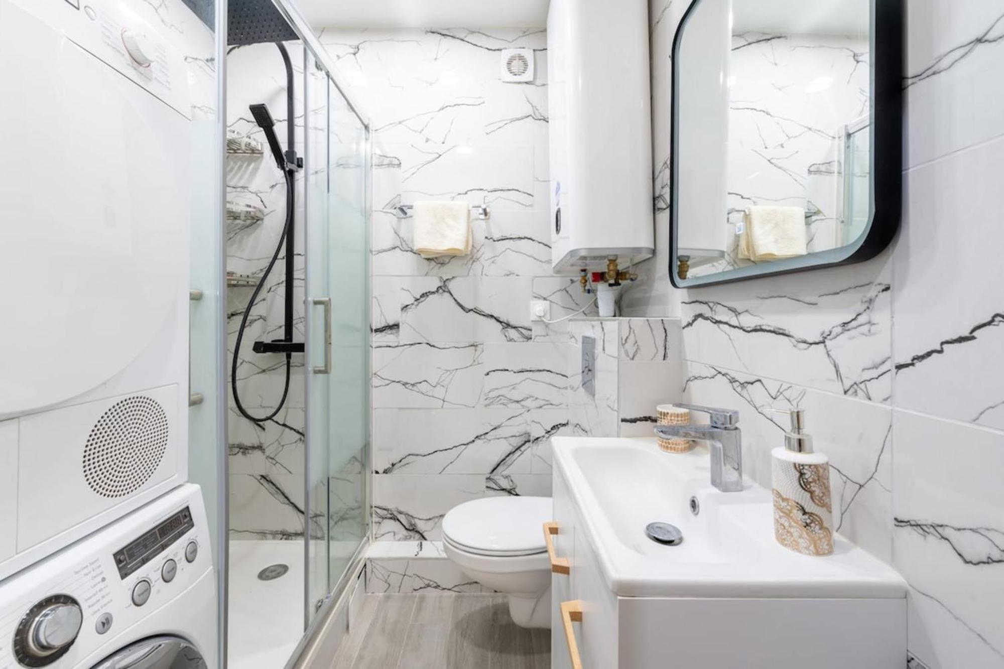 Apartment Stylish Contemporary 1bd Apartmentmenilmontant Paris