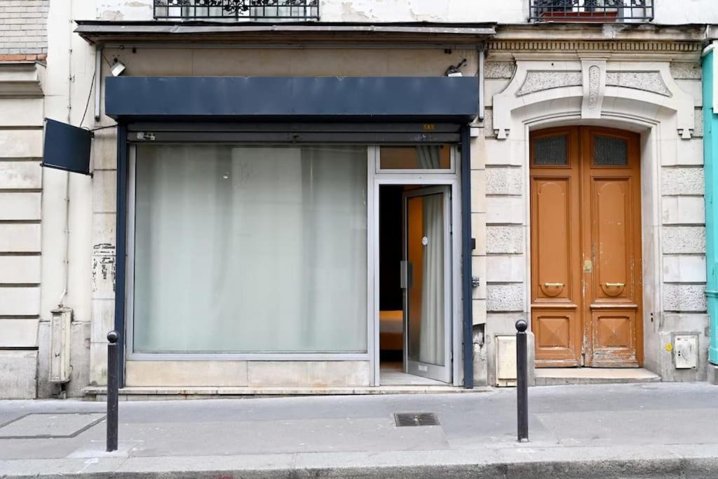 Modern Studio- Francois Mitterand Library