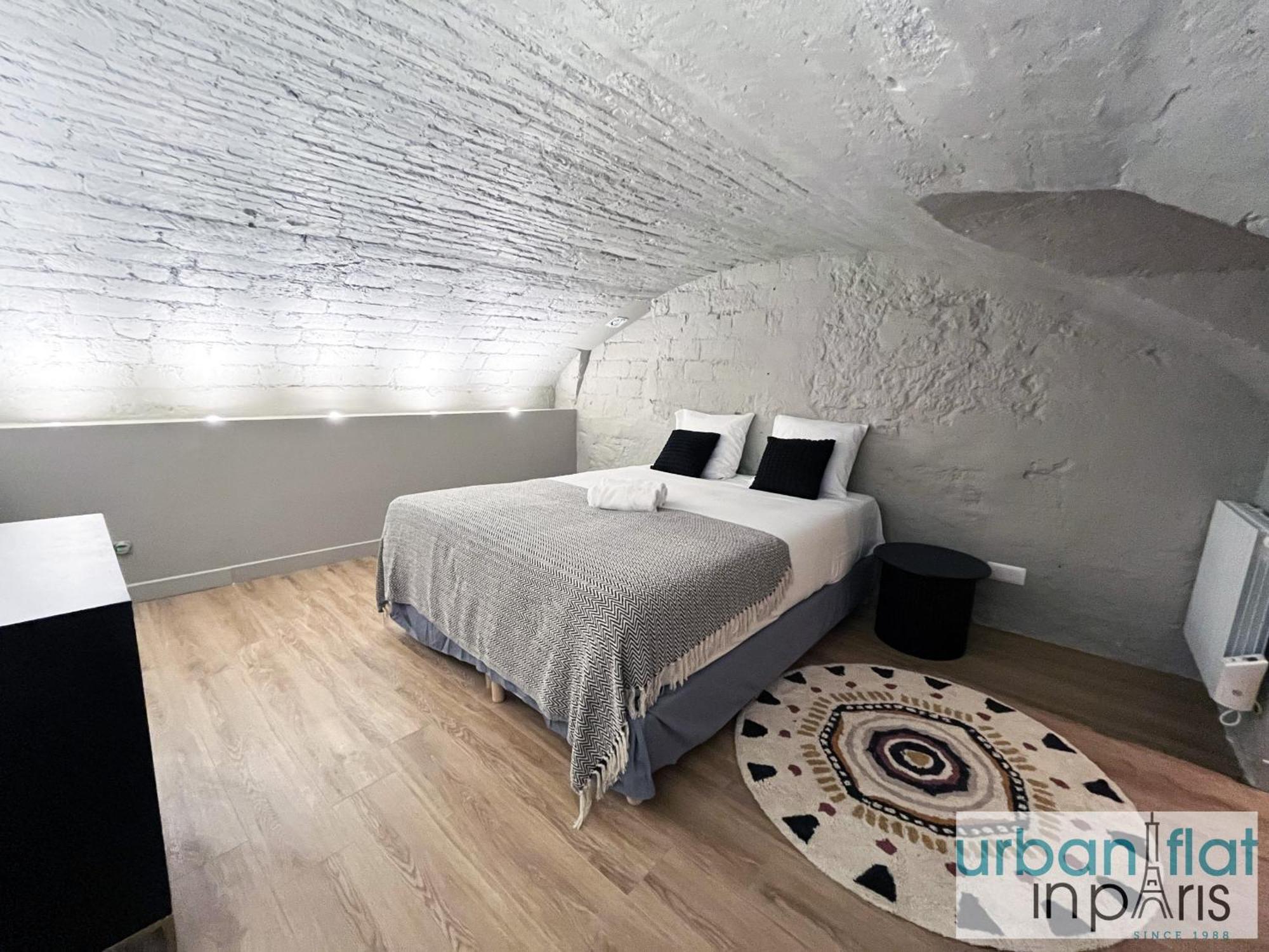 Urban Flat 01 - Charming 2 Bedroom Flat In Montorgueil *