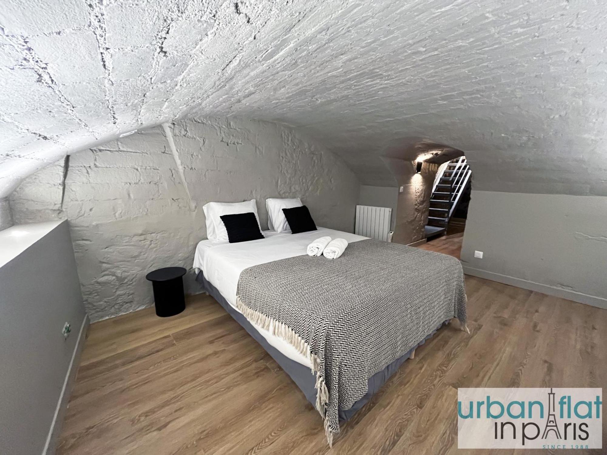 Urban Flat 01 - Charming 2 Bedroom Flat In Montorgueil *