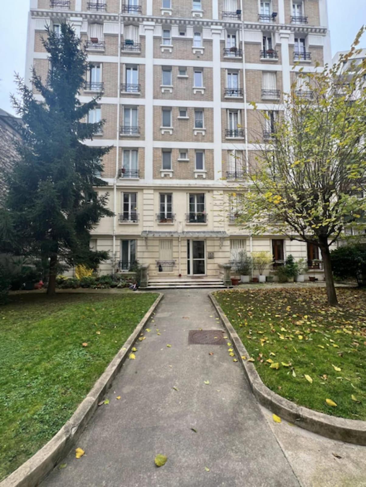 Appartamento Lovely Spacious Cocoon In Parigi