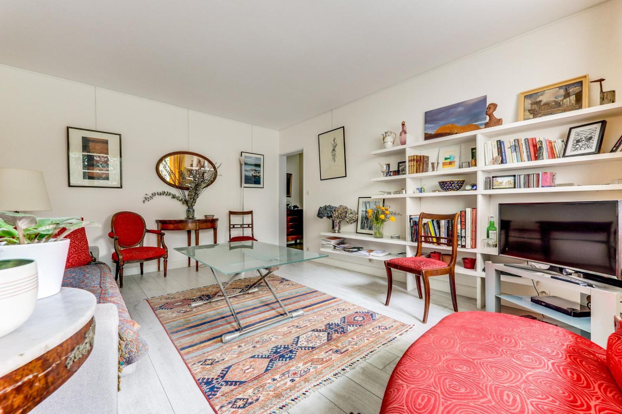Spacieux Dans Un Quartier Paisible Apartment