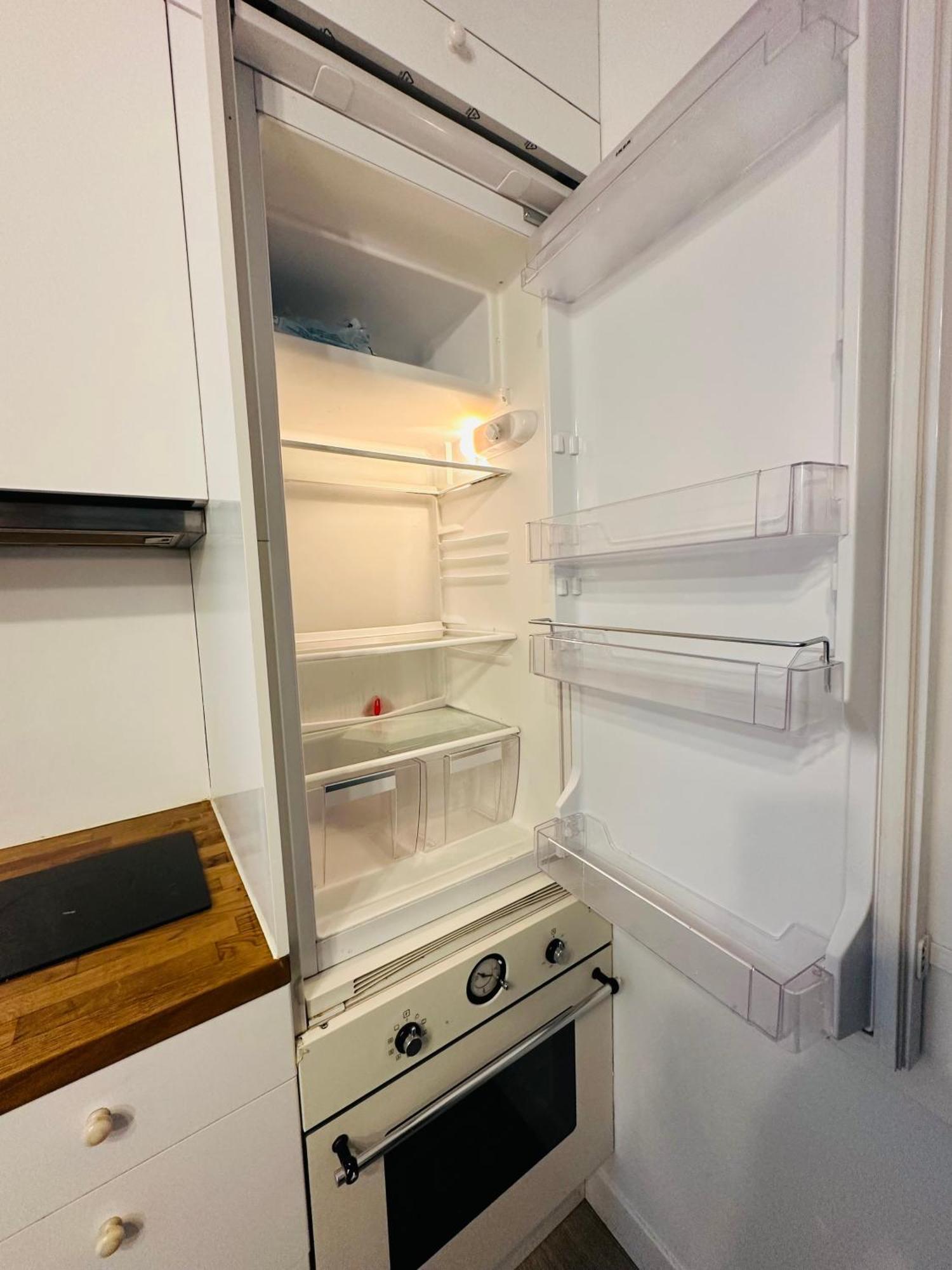 Appartamento Spacieuses Flats Montaigne Champs Elysee
