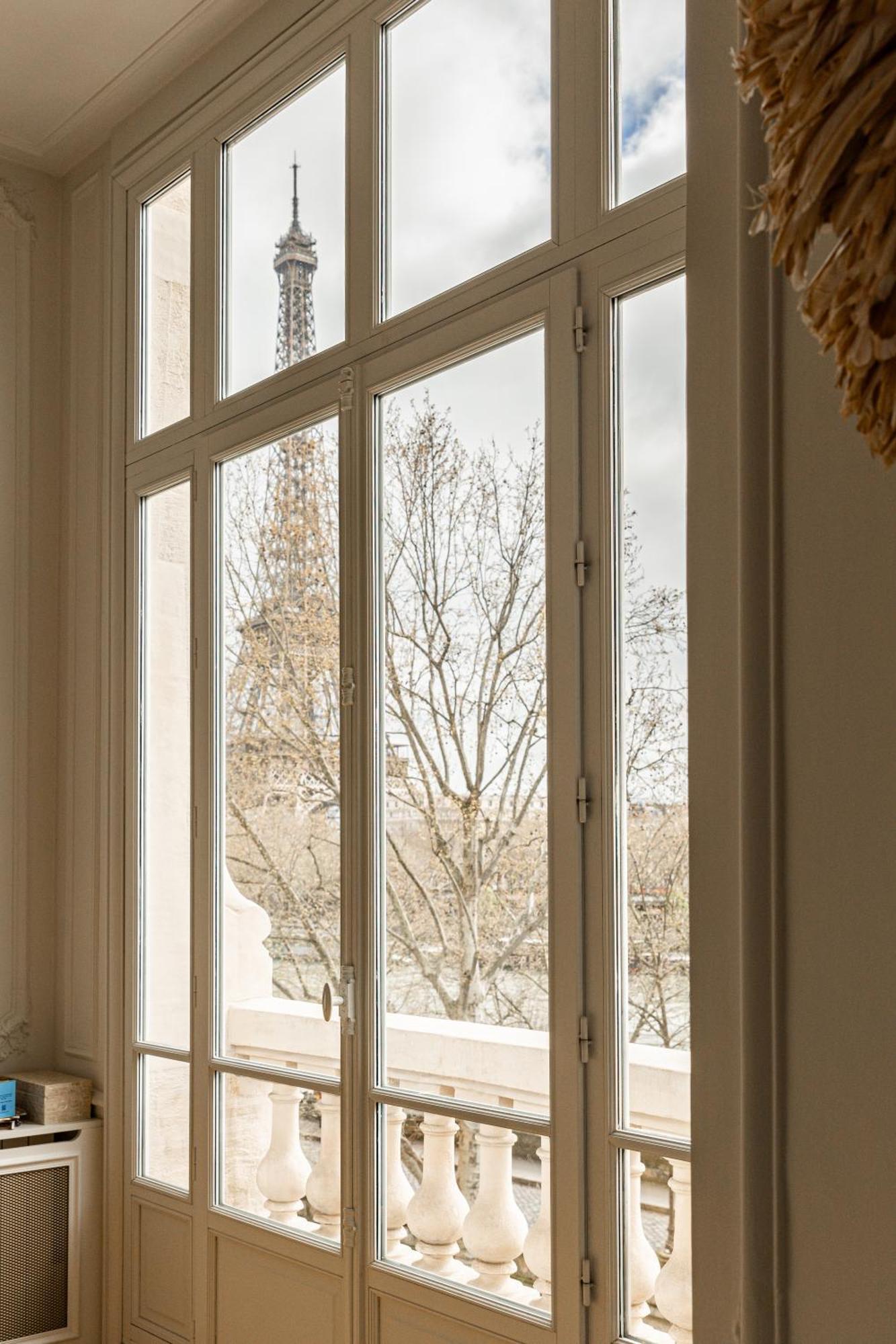 Sur Les Quais Apartment