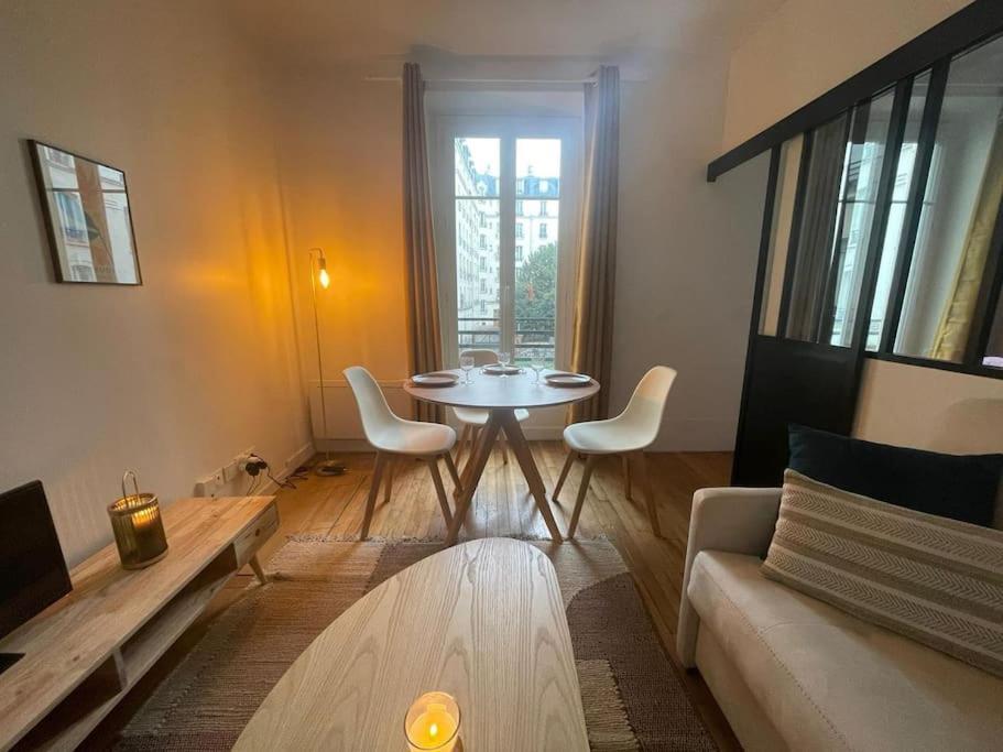 Cosy Au Centre De Appartamento Parigi