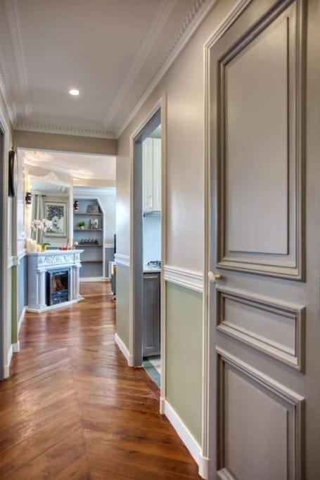 Apartment Parisian Gem: Heart Of The Latin Quarter- 2br Lift