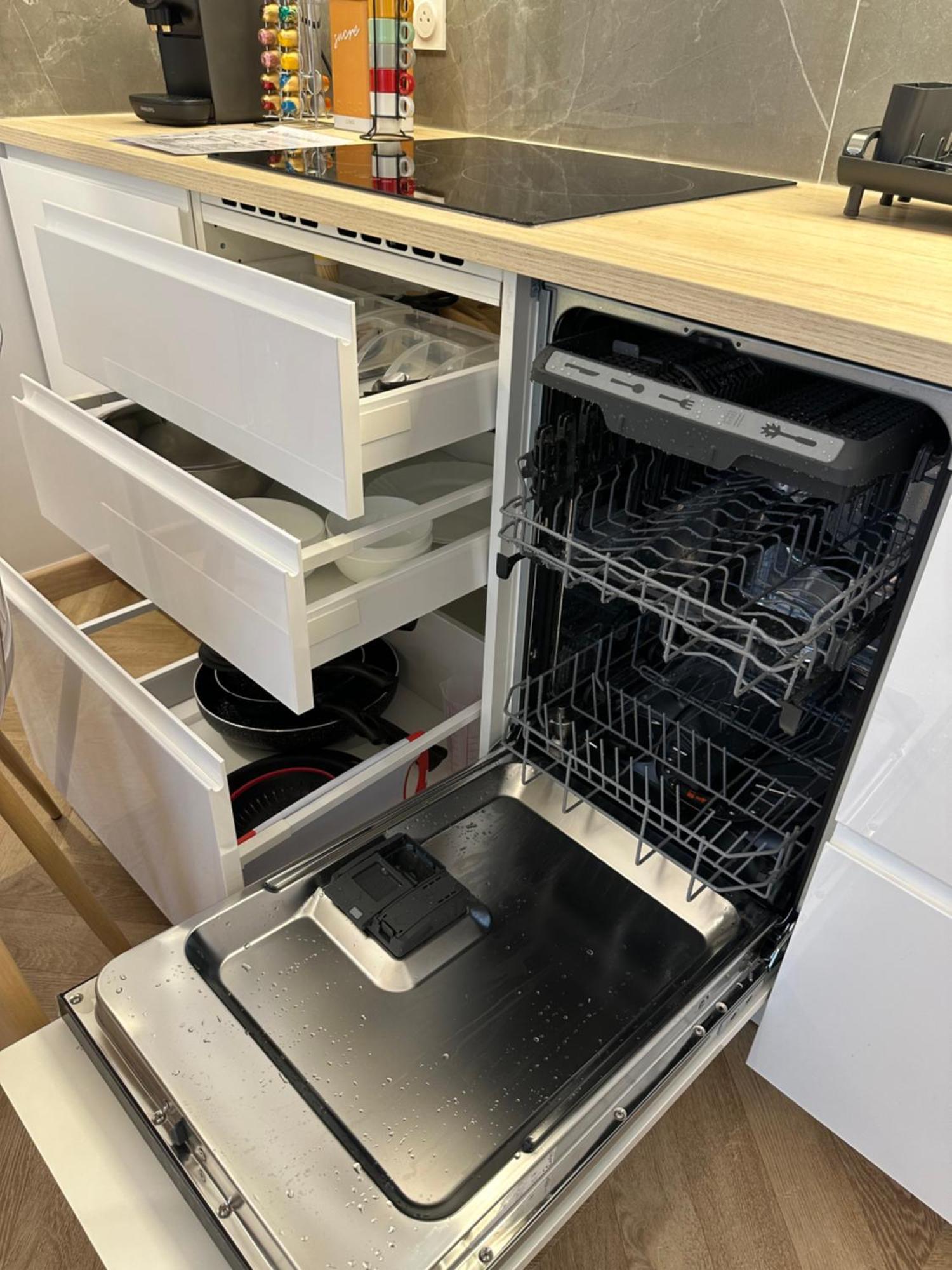 Paris-alesia Super 2 Pieces De 39m2 - Tres Cosy Pour 1 - 5 Personnes Totalement Refait A Neuf -entire Luxurious And Warm -paris Alesia 14eme - Proche Aeroport Paris-orly - Parc Des Expositions Porte De Versailles Free Wifi Gratu Apartment
