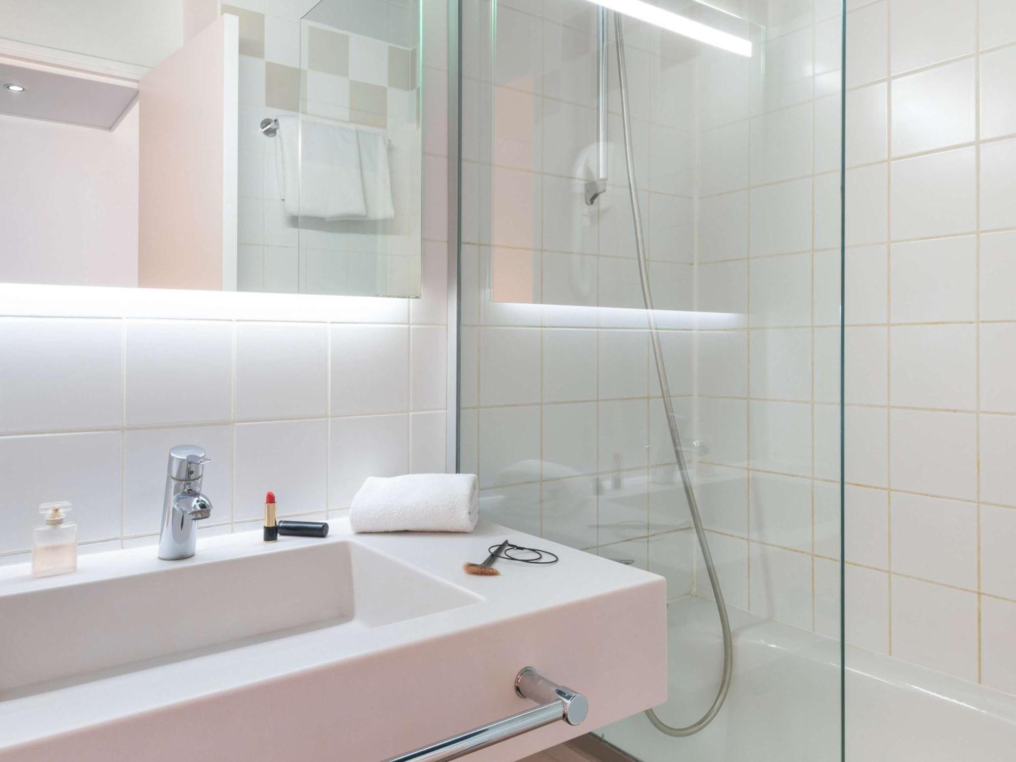 Ibis Styles Gare De L'est Chateau Landon Hotel 3*