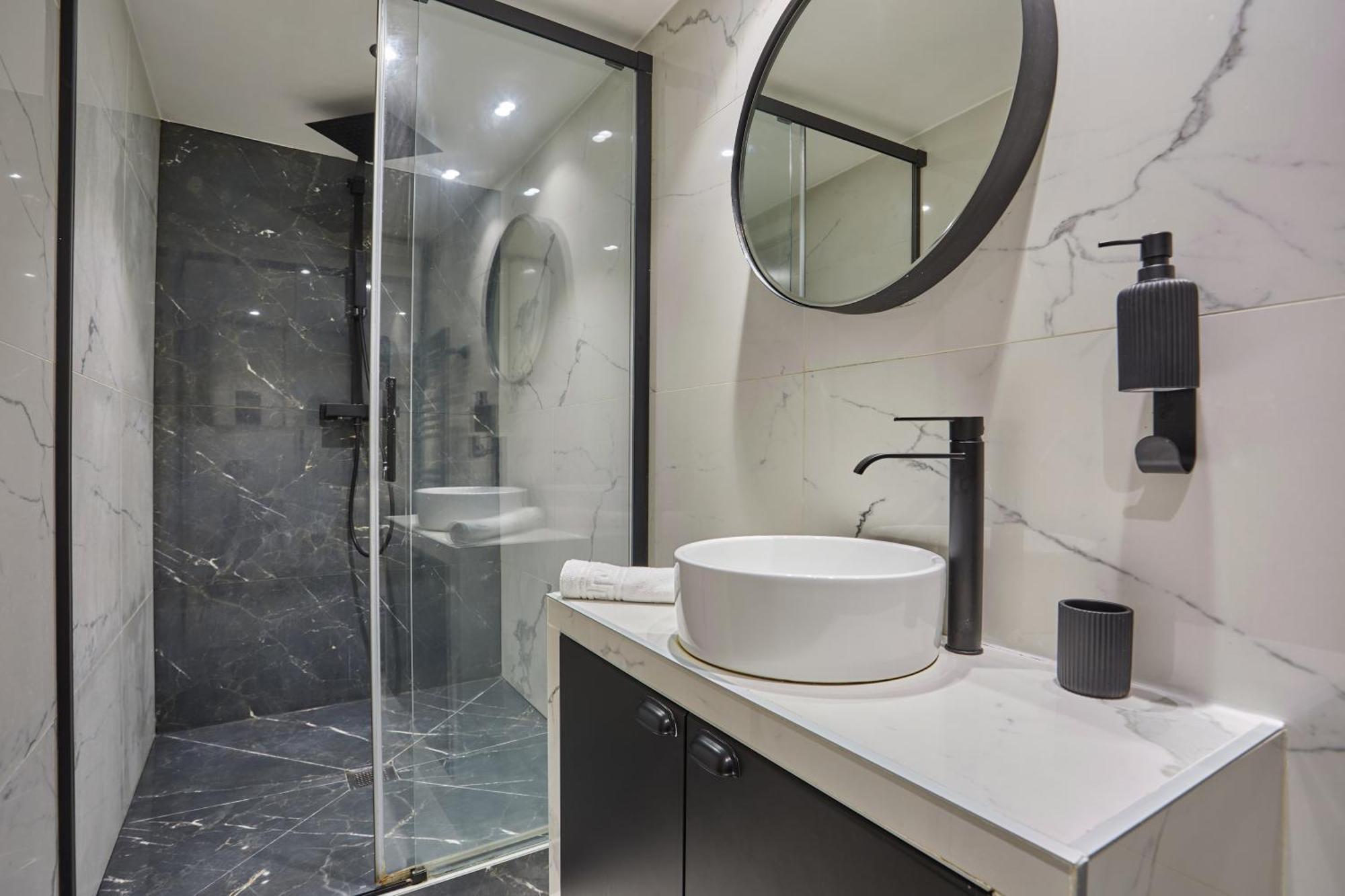 St Honore By Prestige