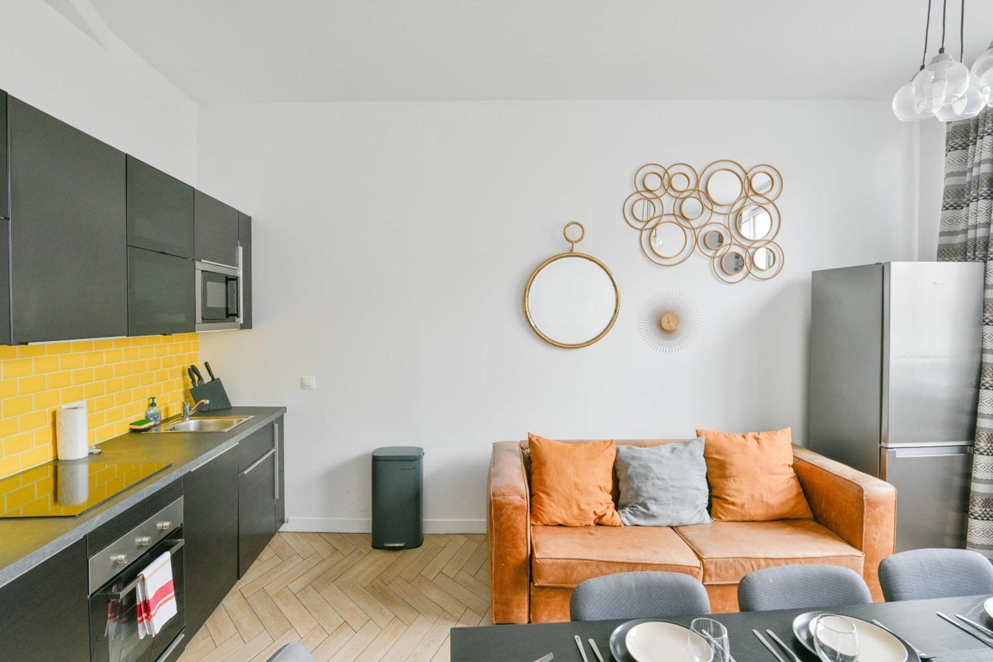 Sacre-coeur Modern 4bd With Sauna For 10 Guests! Appartamento