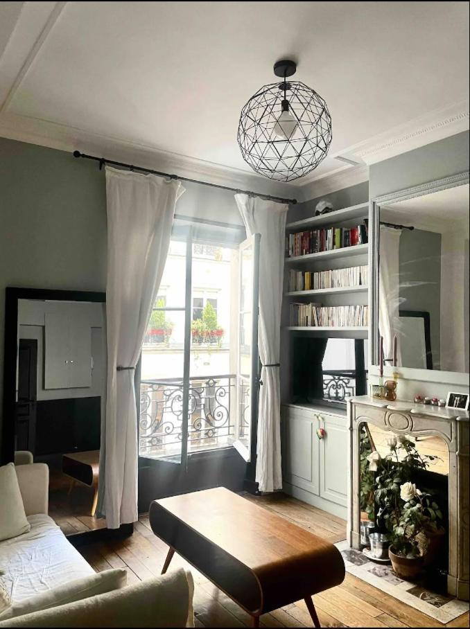 Heart Of Marais Calm And Charming New Appartamento *