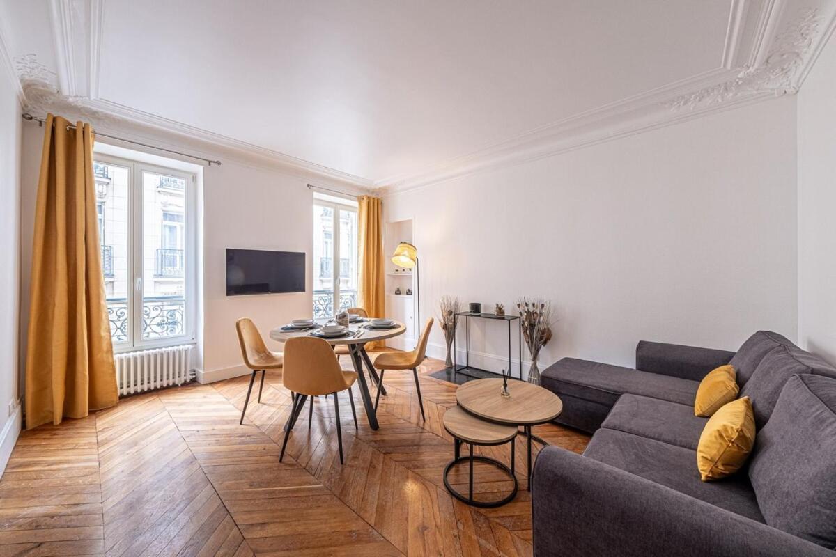 Appart Triomphe Champs Elysees Apartment