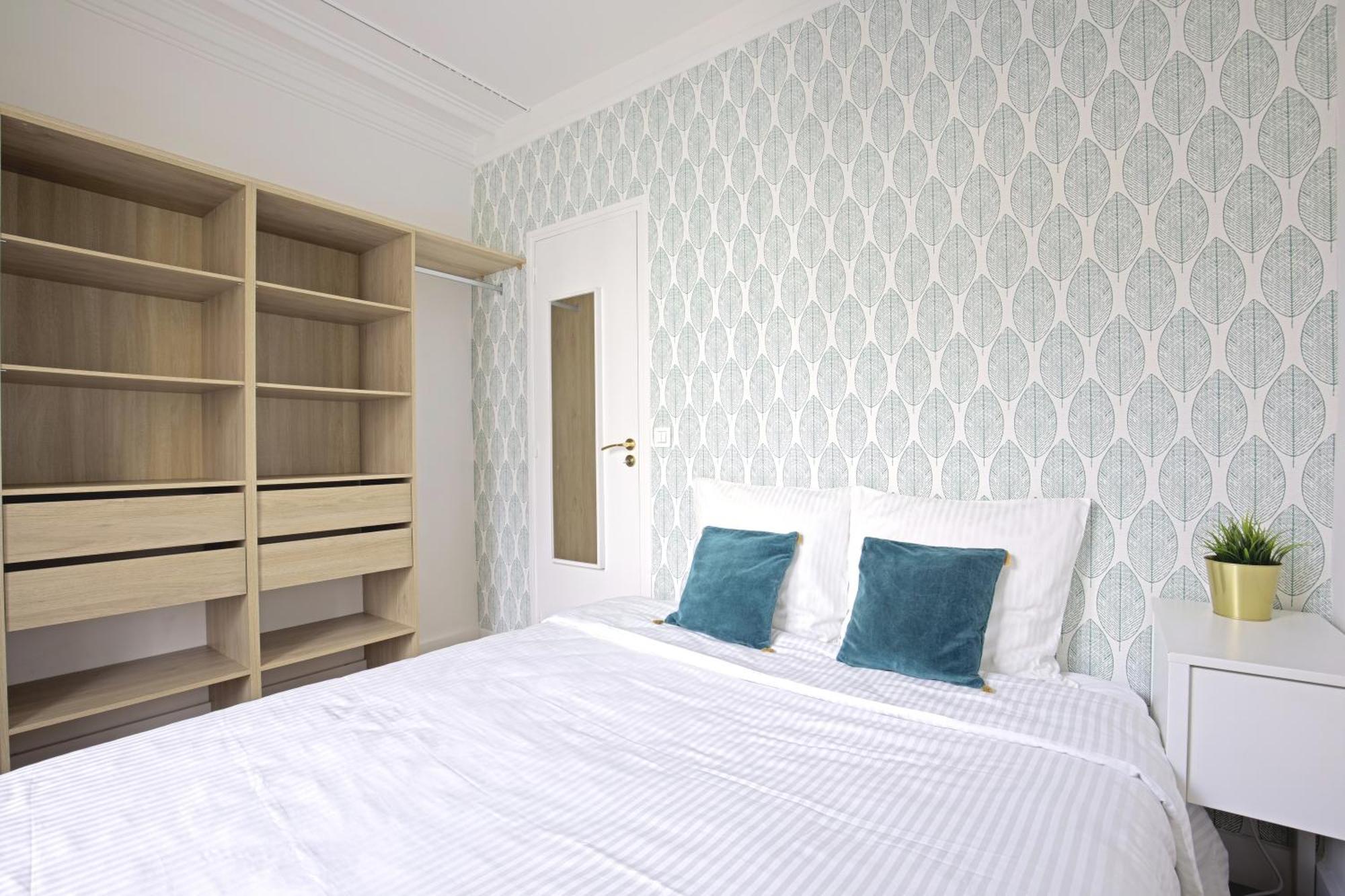Luxury In The So Chic 16th District Appartamento