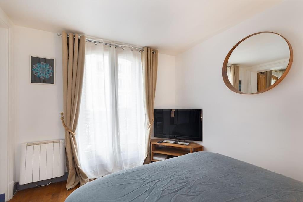 Haussmannian Elegance Close To Montmartre Parigi