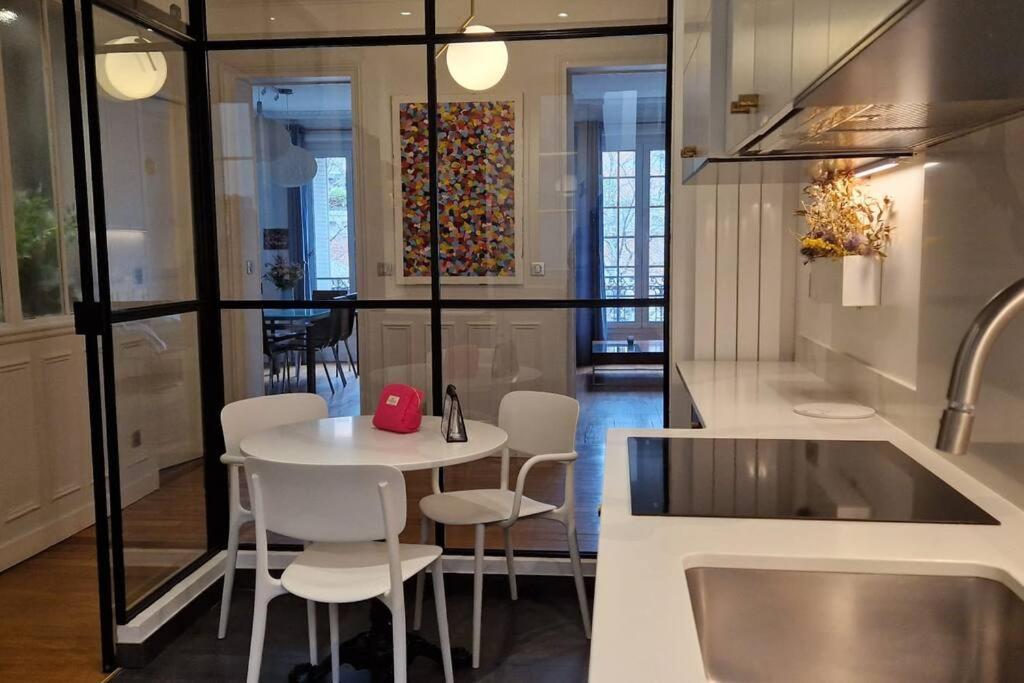 Magnifique De Charme Au Coeur De Appartamento Parigi