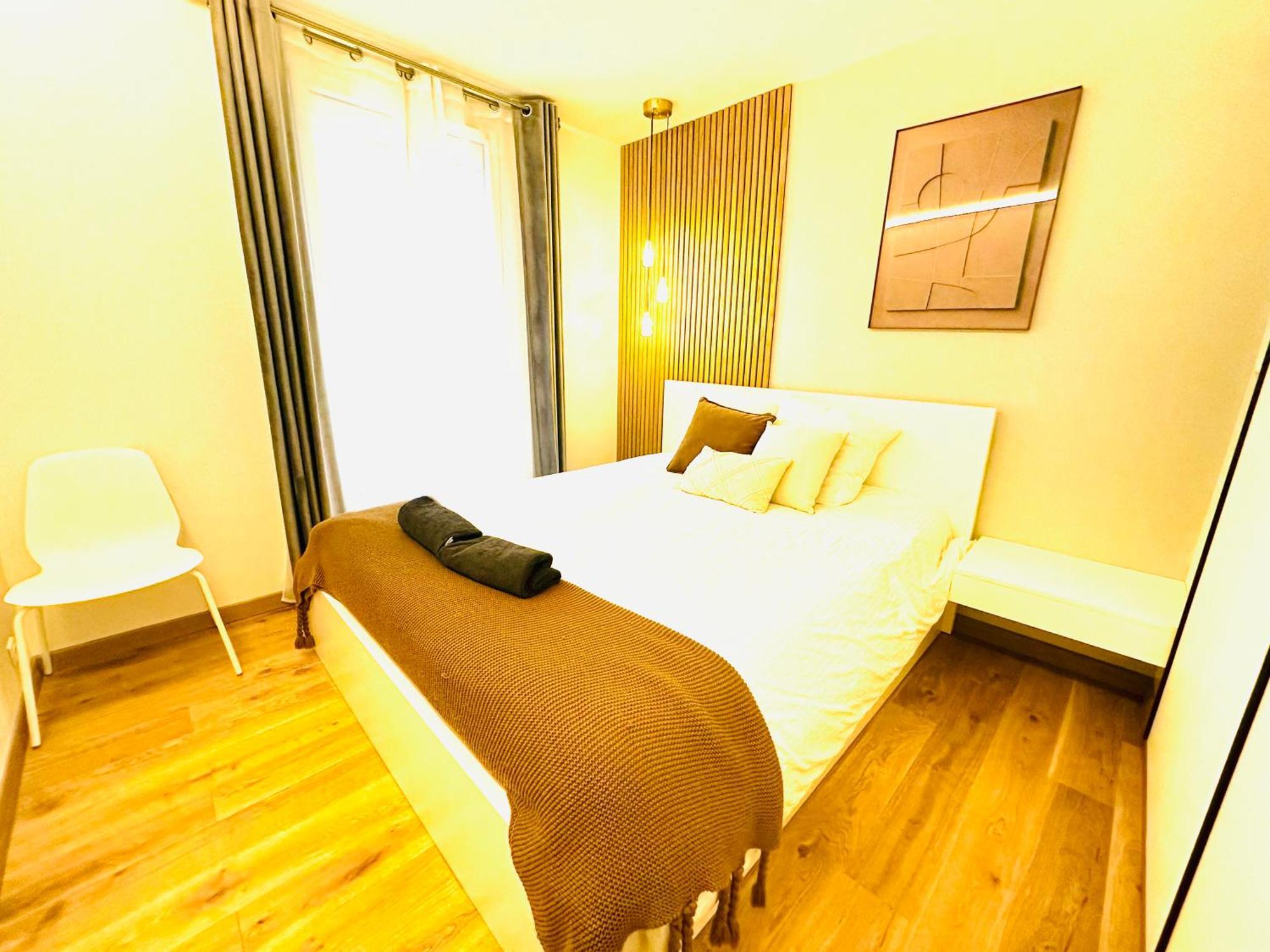 Appartamento Spacieuses Flats 2 Bedroom Bastille Centre *