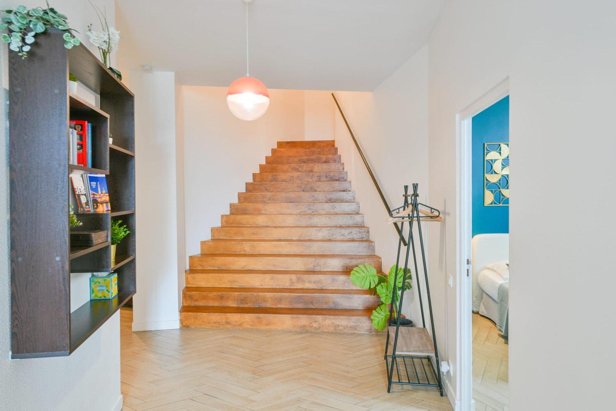 Sacre-coeur Modern 4bd With Sauna For 10 Guests! Appartamento *