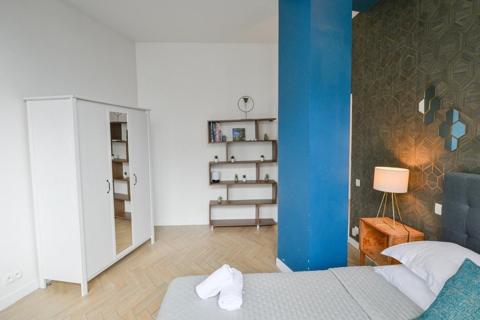 Sacre-coeur Modern 4bd With Sauna For 10 Guests! *