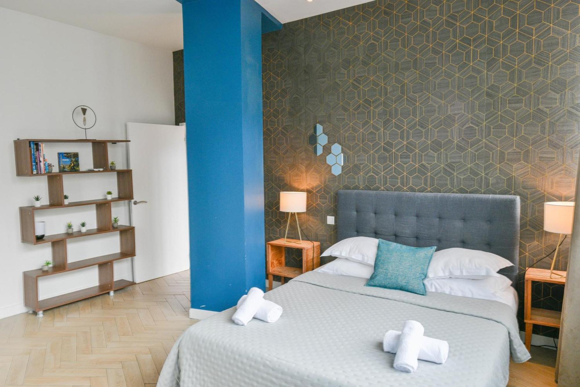Sacre-coeur Modern 4bd With Sauna For 10 Guests!