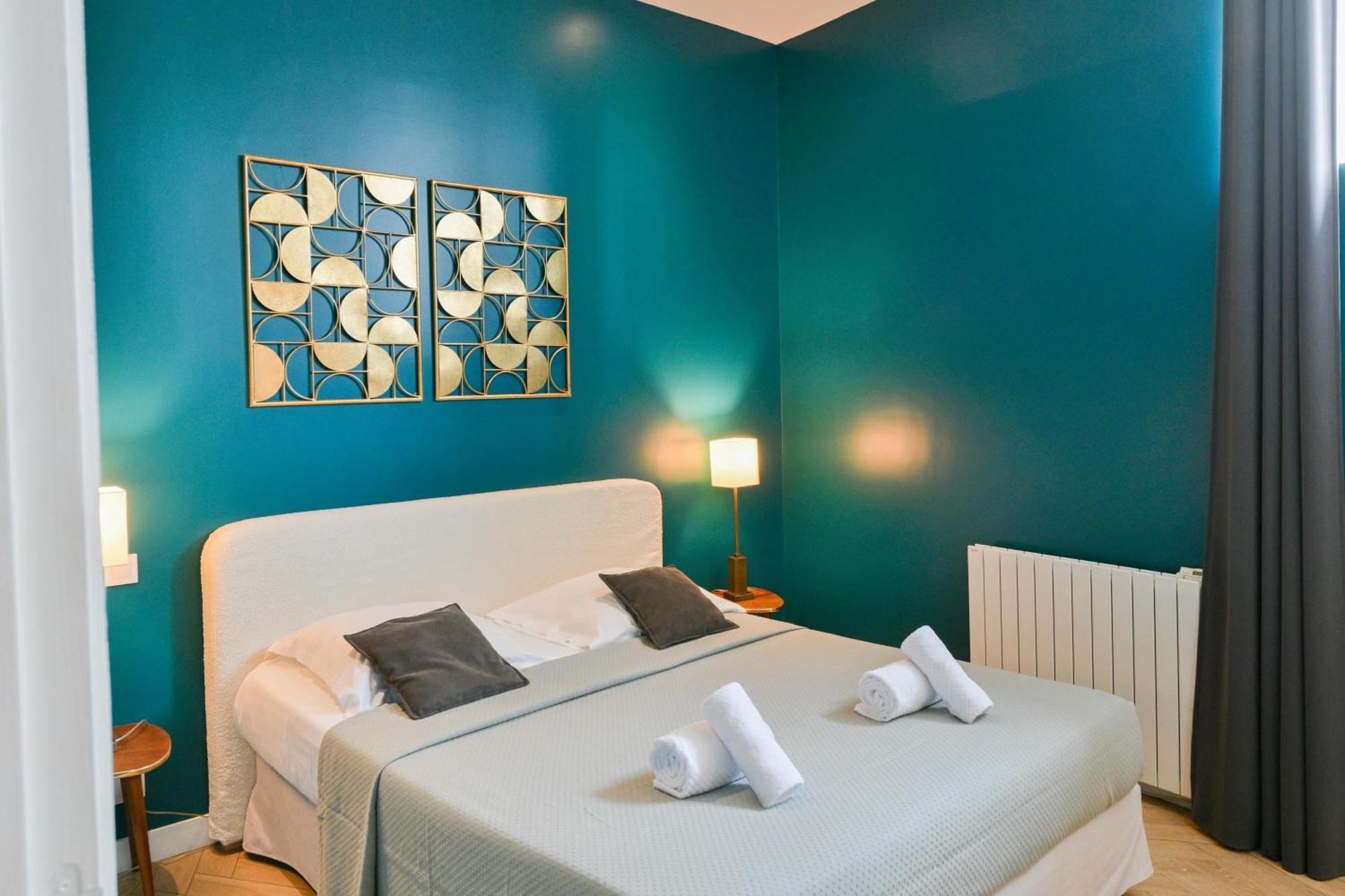 Sacre-coeur Modern 4bd With Sauna For 10 Guests! Appartamento *
