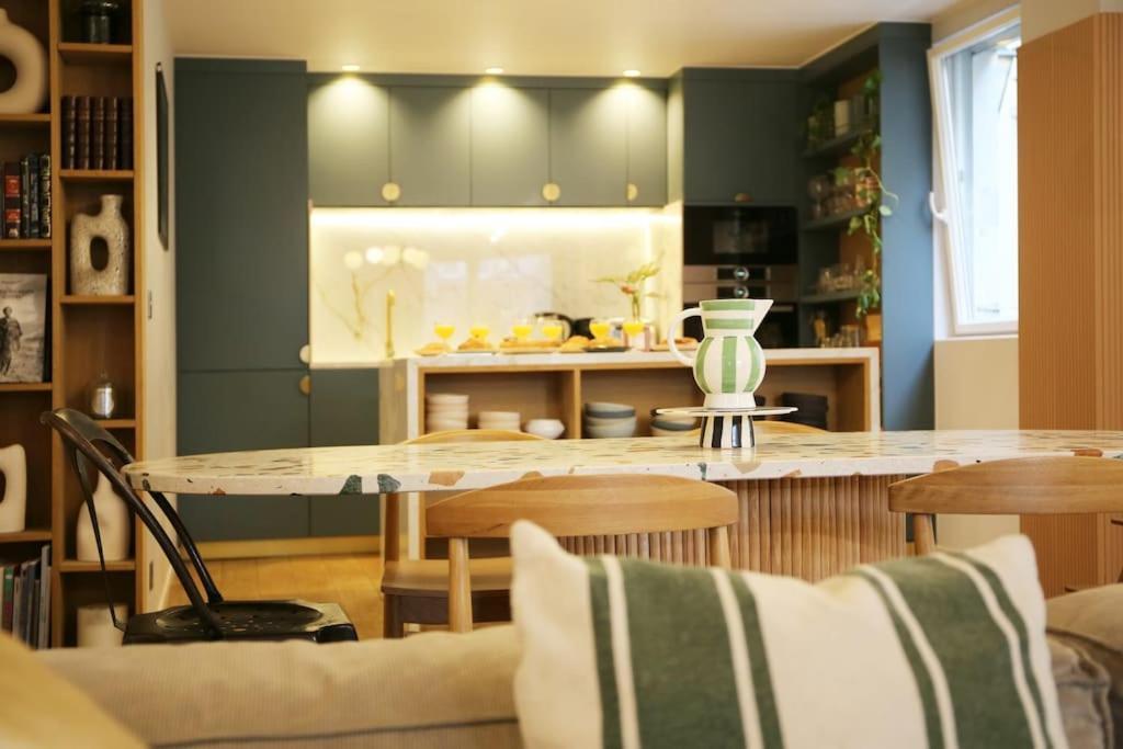 Experience Parisienne En Plein Coeur Du Marais Appartamento Parigi