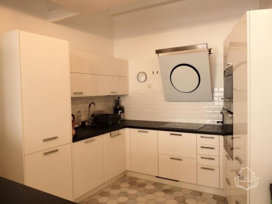Appartamento Loft Tres Calme Centre De