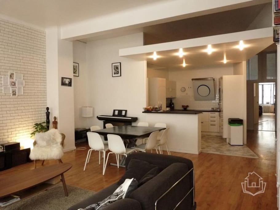 Appartamento Loft Tres Calme Centre De Parigi