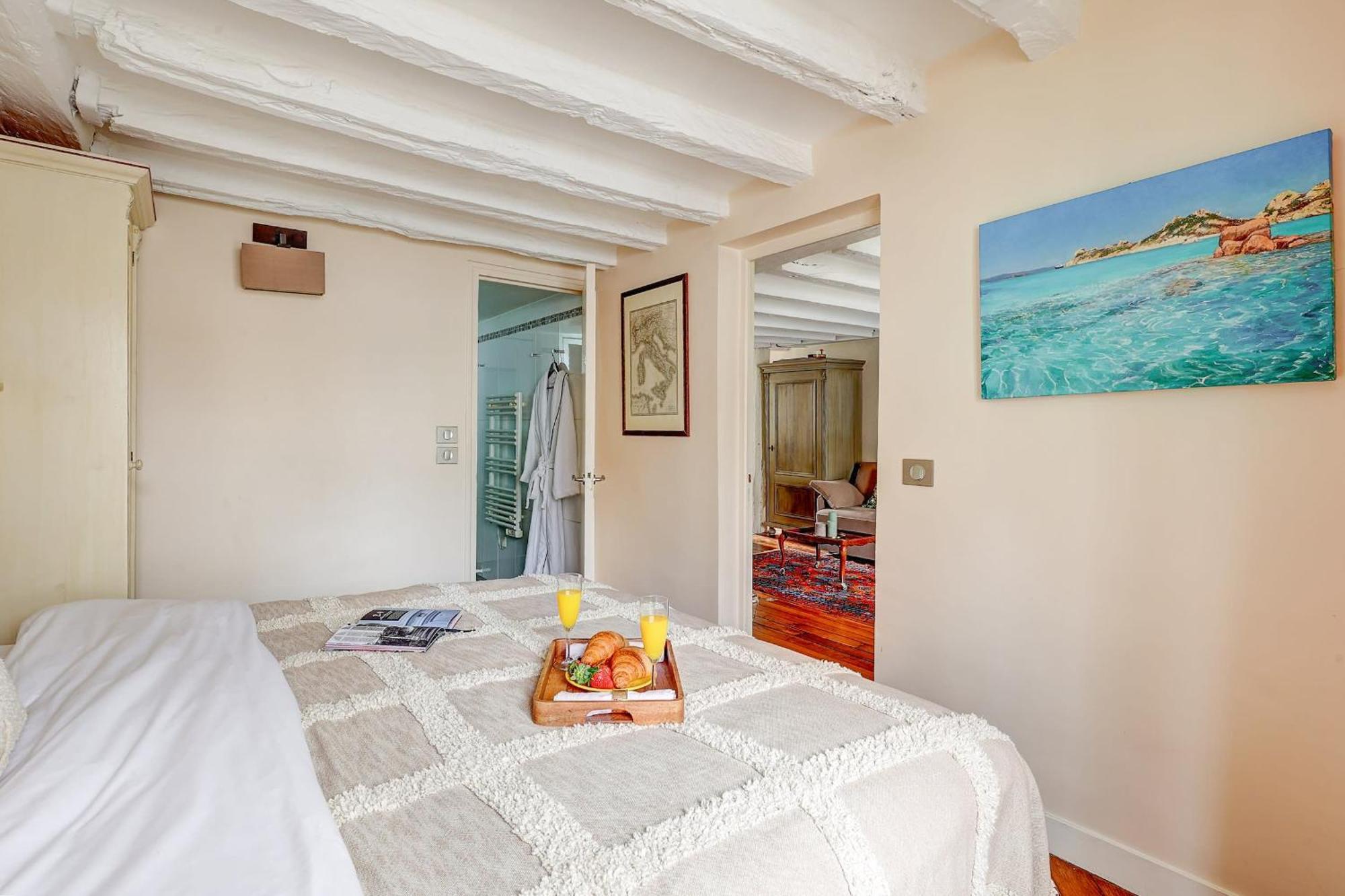 Pompidou & Louvre - 1br - Cityapartmentstay