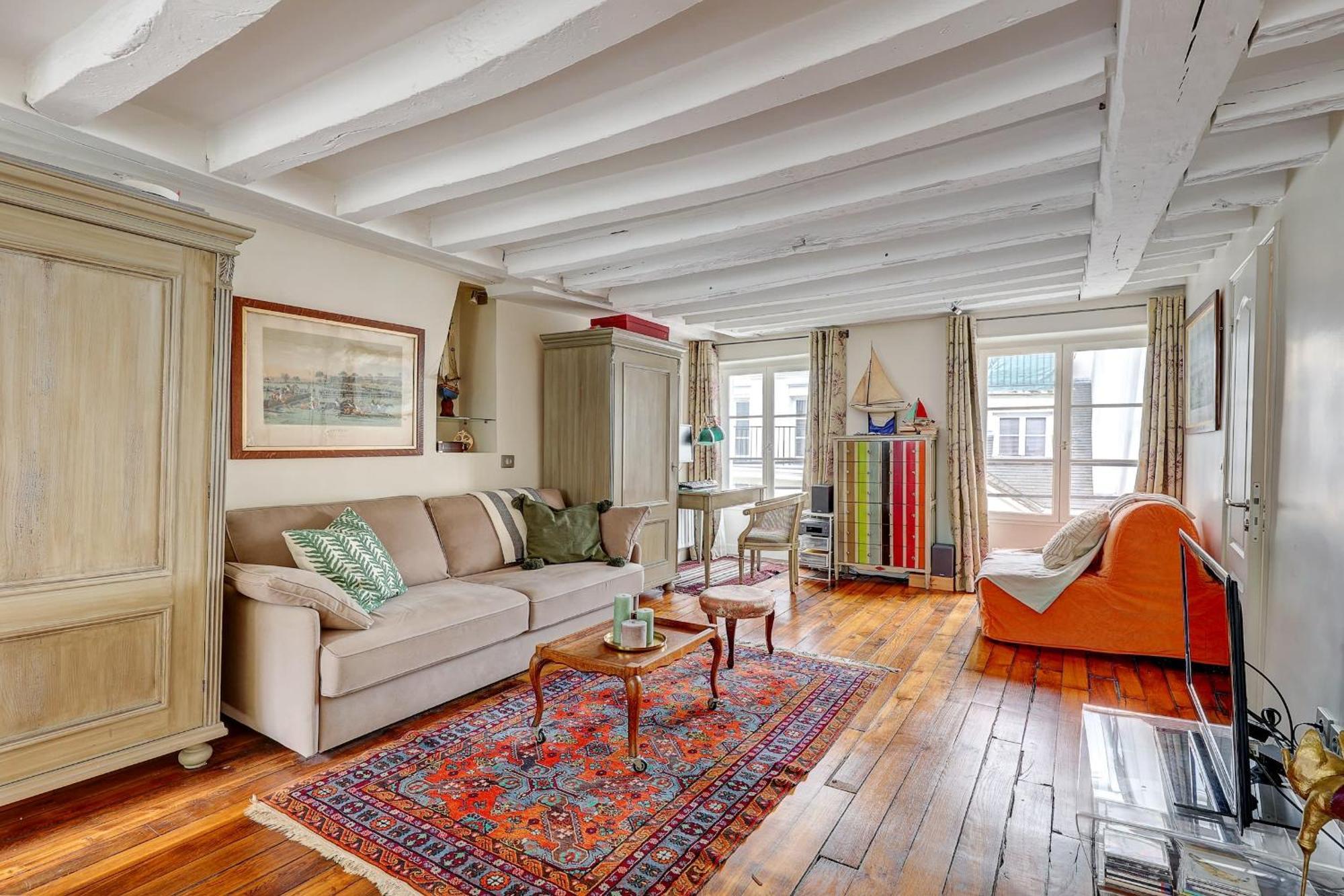 Pompidou & Louvre - 1br - Cityapartmentstay